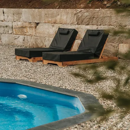 Secluded Design Forest Retreat In Cyprus * Kappedhes