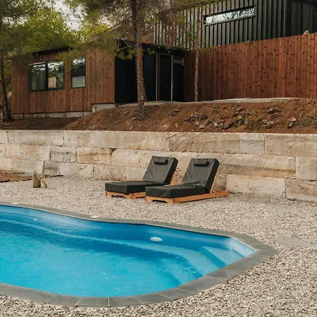 Secluded Design Forest Retreat In Cyprus * Kappedhes